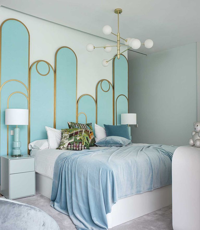 Cambia de forma sencilla la decoración de tu dormitorio con las mejores  propuestas de lámparas de techo